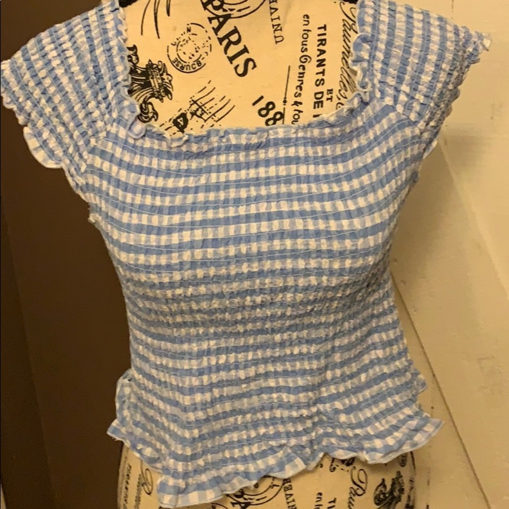 White and blue cute stretchy top size xl